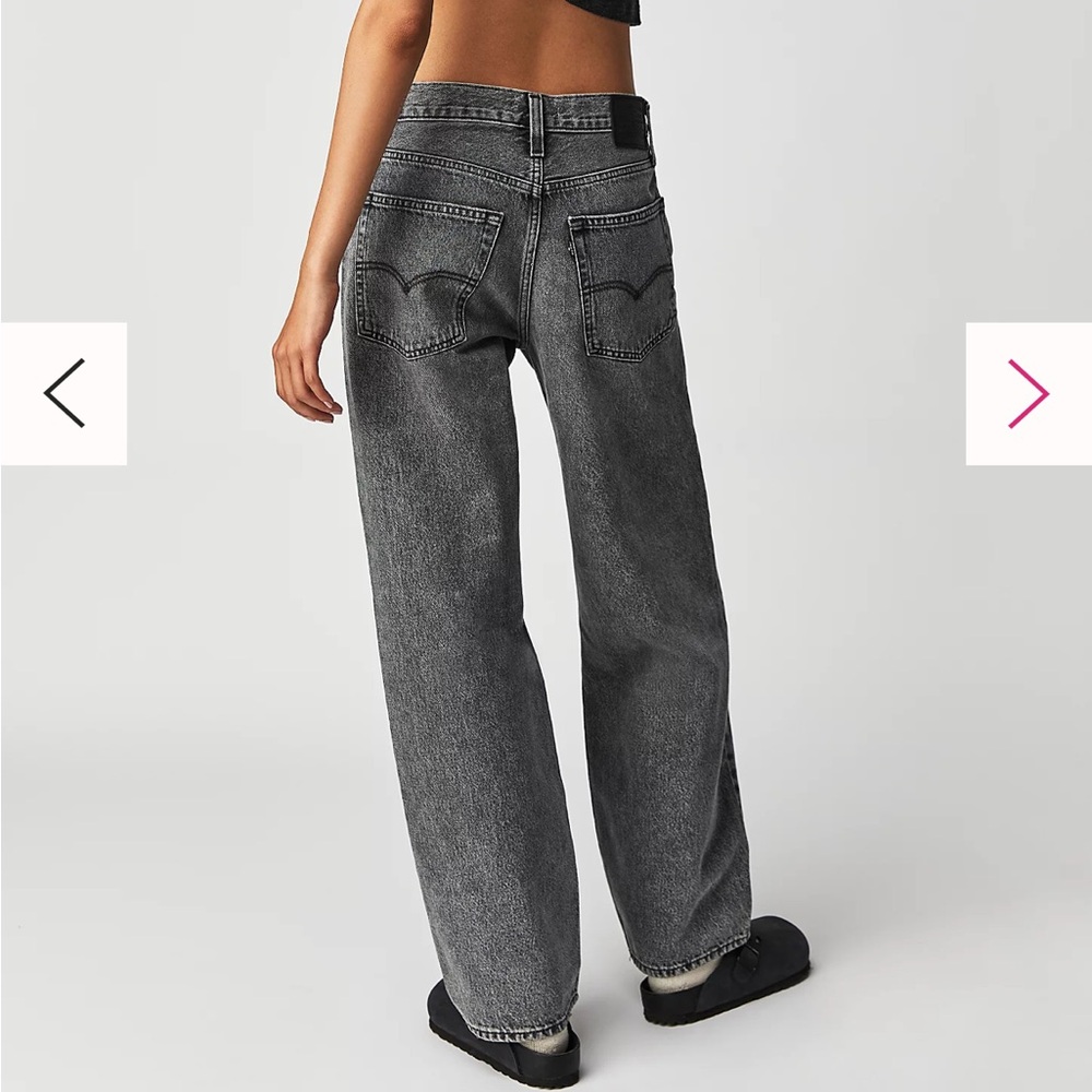 SOLD Levi baggy dad jeans